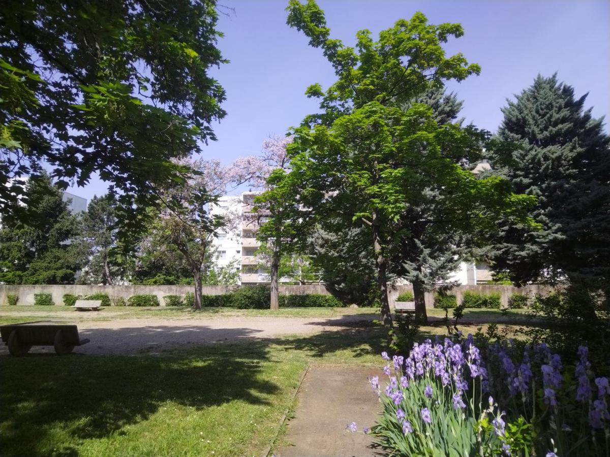 Residence Du Parc Des Tilleuls De Lyon 82 M2 Pkg Free Dış mekan fotoğraf