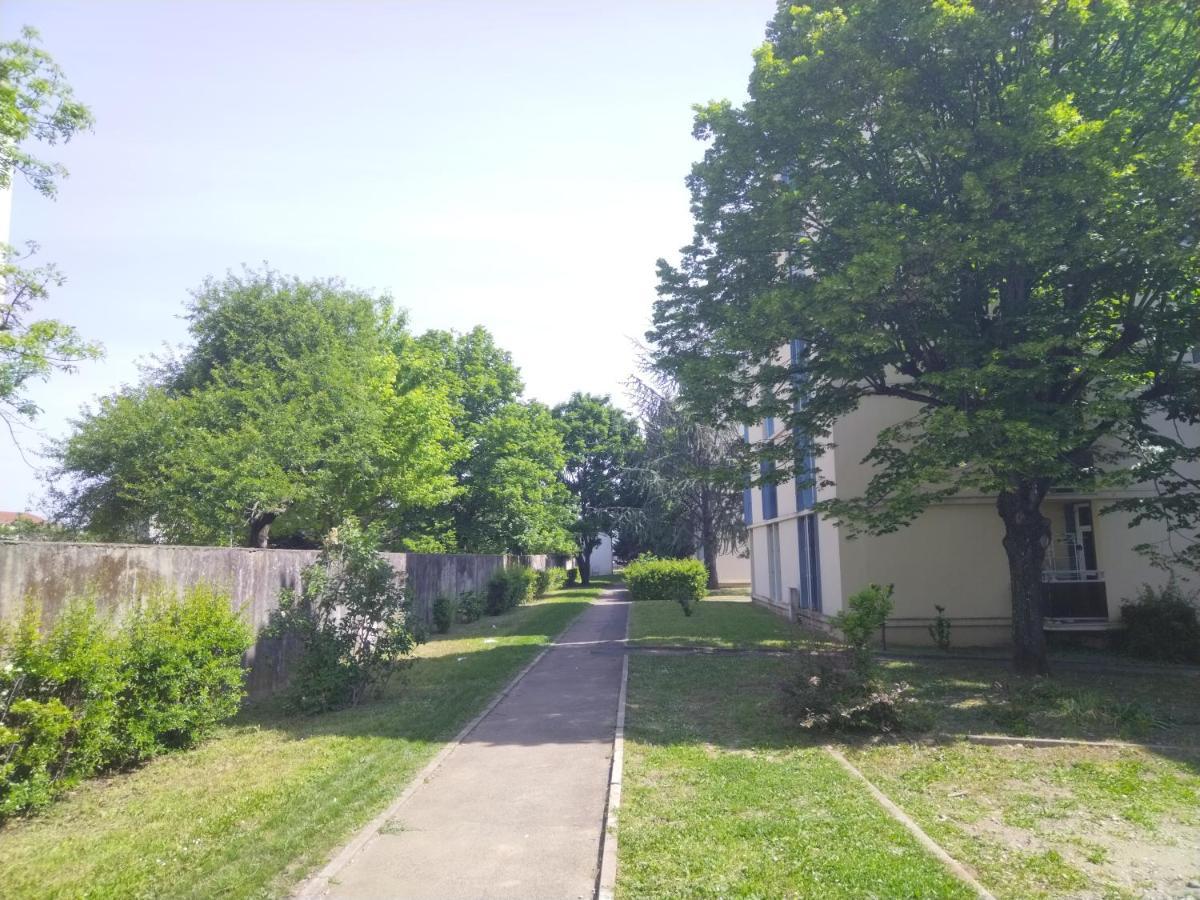 Residence Du Parc Des Tilleuls De Lyon 82 M2 Pkg Free Dış mekan fotoğraf