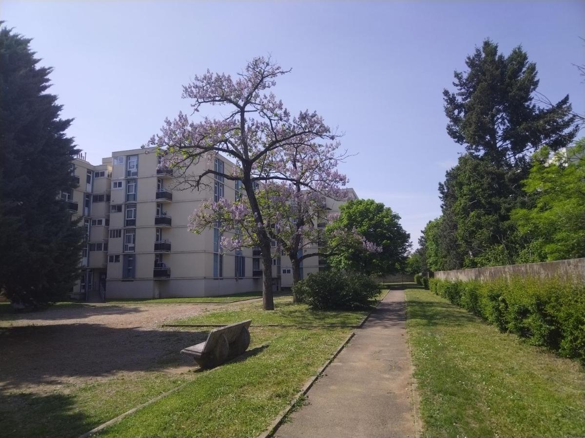 Residence Du Parc Des Tilleuls De Lyon 82 M2 Pkg Free Dış mekan fotoğraf